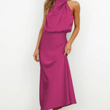 Carla | Vestido longo de cetim com decote halter