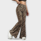 Calça Bootcut de Leopardo