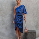 SATIN |Vestido Moderno Elegante