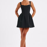 Vestido Mini Janiyah - Preto