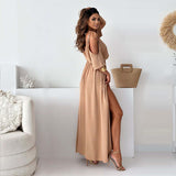 Dalila- Vestido Elegante com Decote em V e Fenda Lateral