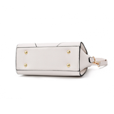 Mala Sophia — elegância moderna com detalhe dourado exclusivo