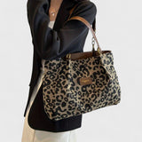Savari  – Mala com padrão de leopardo