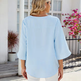 Blusa leve Mariah com corte solto e decote em V