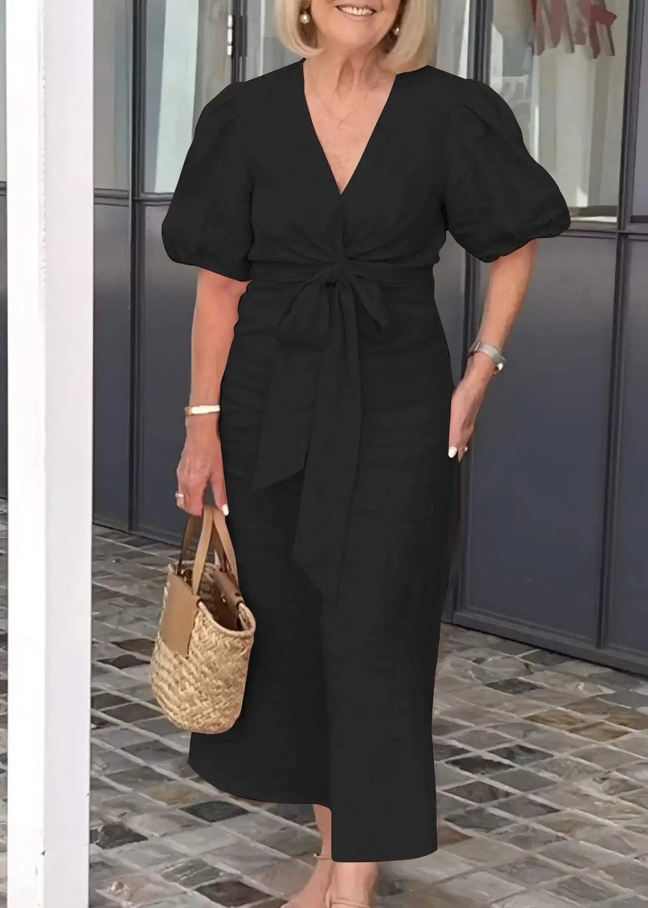 Natasha - Vestido Elegante com Decote em V