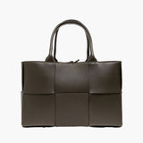 Alicia | Bolsa de couro trançado com design moderno