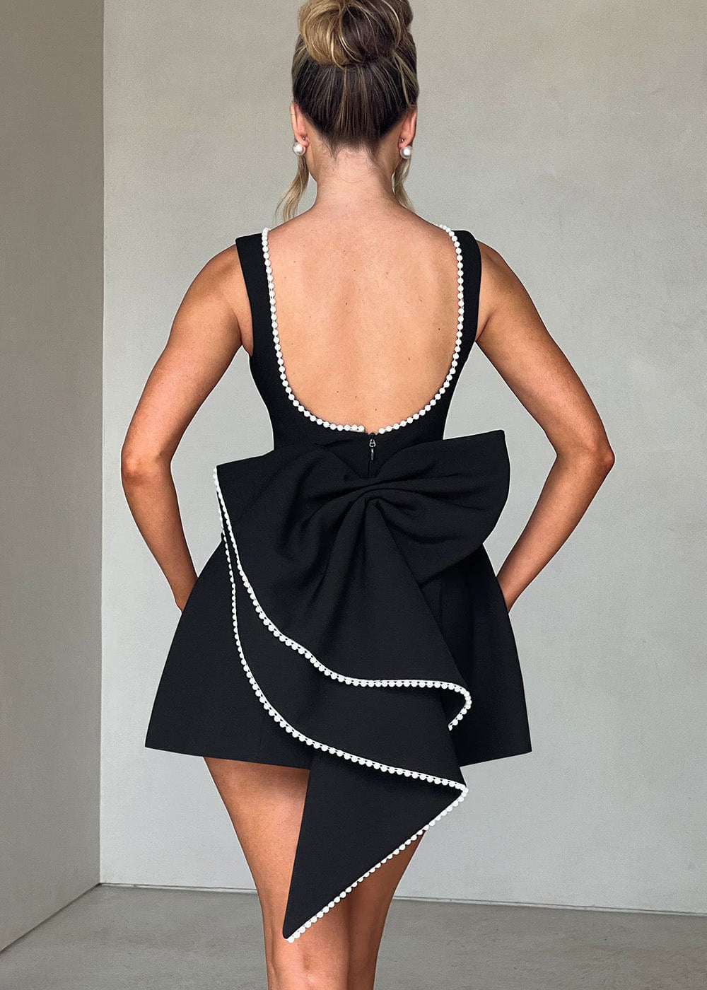 Vestido Mini Carrie - Preto