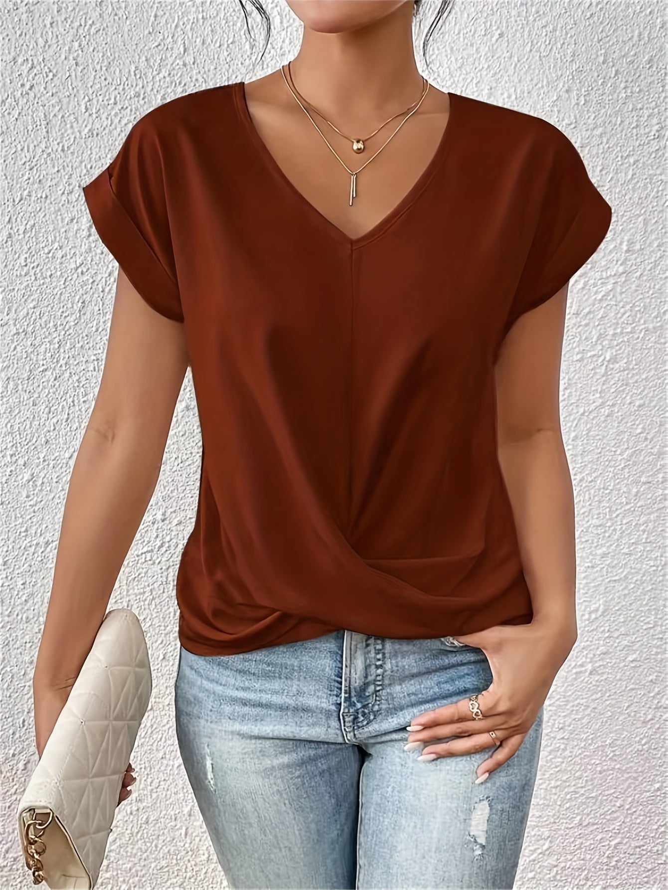 Cleo | Camiseta Casual com Decote V