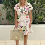 Loretta | Pareça mais magra com o Vestido plissado Floral