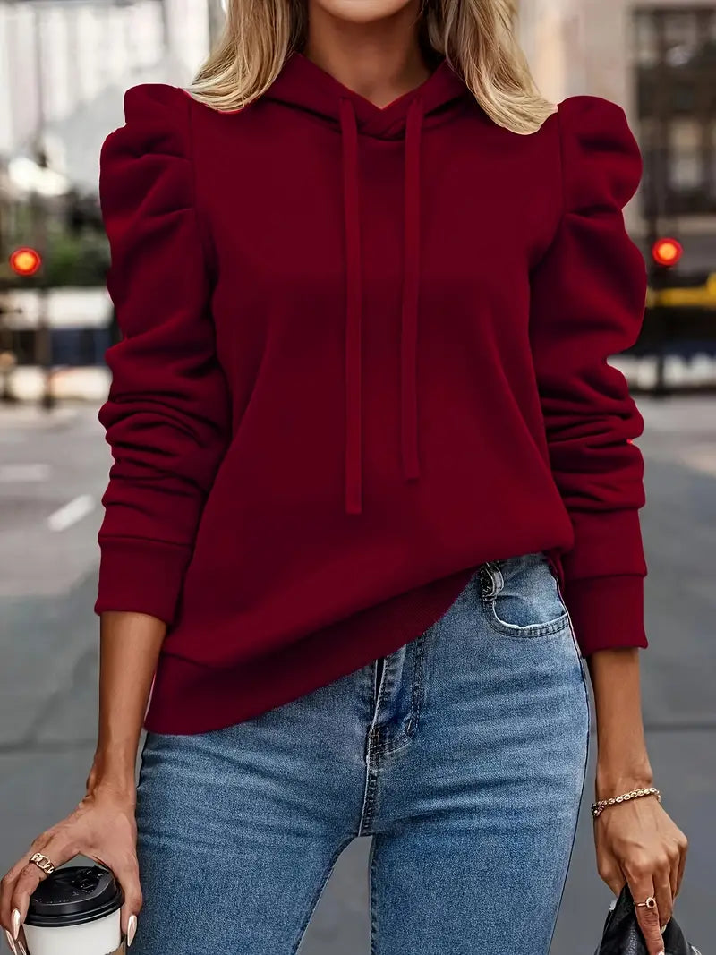Hoodie Bella Branco com Mangas Franzidas e Estilo Casual Chic