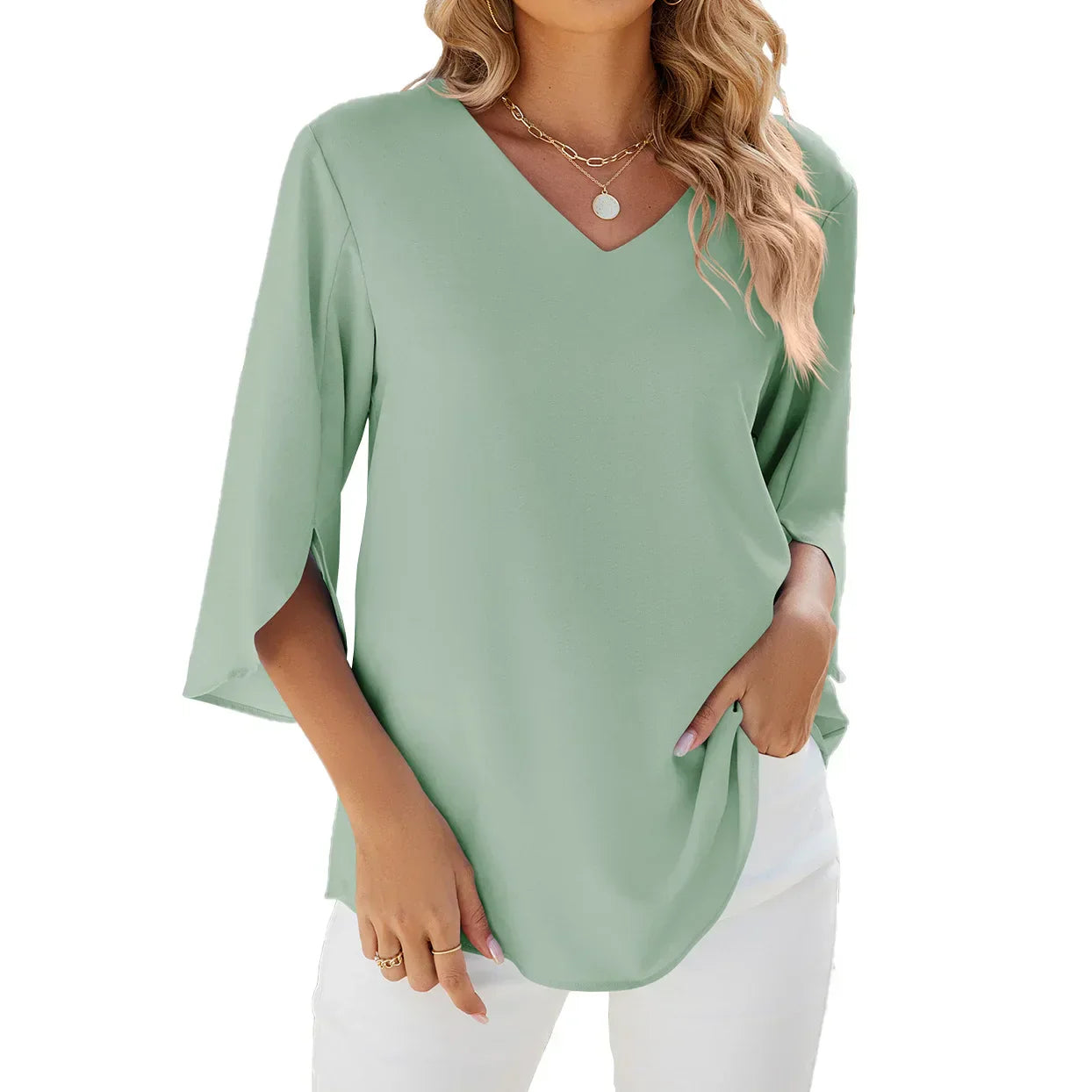 Blusa leve Mariah com corte solto e decote em V