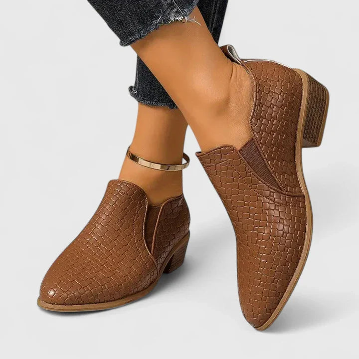 Sapatos Elisa – estilo e conforto em perfeita harmonia
