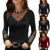 Ketty | Blusa de Renda com Decote em V