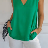 Nellie | Top elegante sem mangas com decote em V