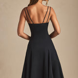 Vestido Midi A-Line com Detalhe de Laço em Preto
