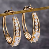 Argolas Elora – Elegância que ilumina cada movimento