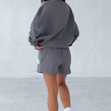 Shorts de Estúdio - Carvão/Branco